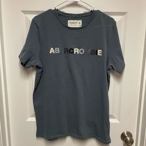 Abercrombie & Fitch men short sleeve t-shirt. Size Med